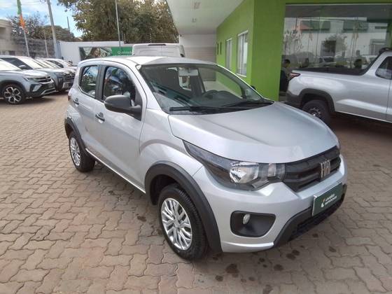 FIAT MOBI 1.0 EVO FLEX LIKE. MANUAL FIAT MOBI 1.0 EVO FLEX LIKE. MANUAL